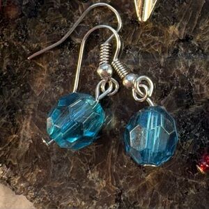 Elegant Blue Beads Crystal Earrings